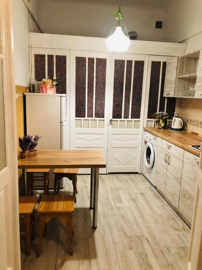 Vintage Apartment 2 Rooms With Balcony Λβιβ Εξωτερικό φωτογραφία